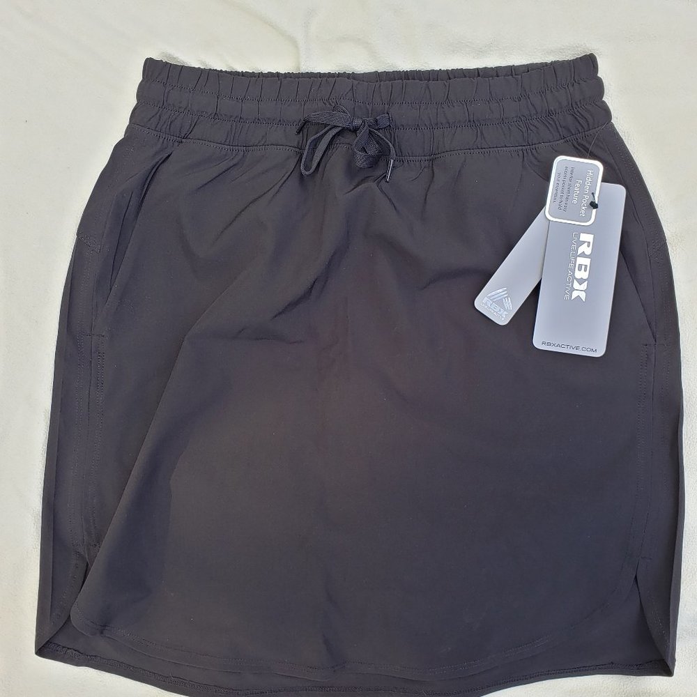 Women's black skort